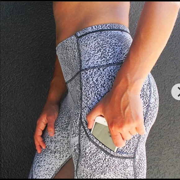 lululemon!🍋 - Picture 4 of 8